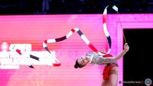 f ribbon raffaeli sofia ita ph simone ferraro sfa04443 copia